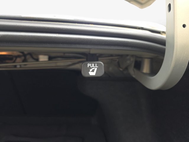 Used 2026 Nissan Sentra SV w/ Floor Mat Package FWD image 34