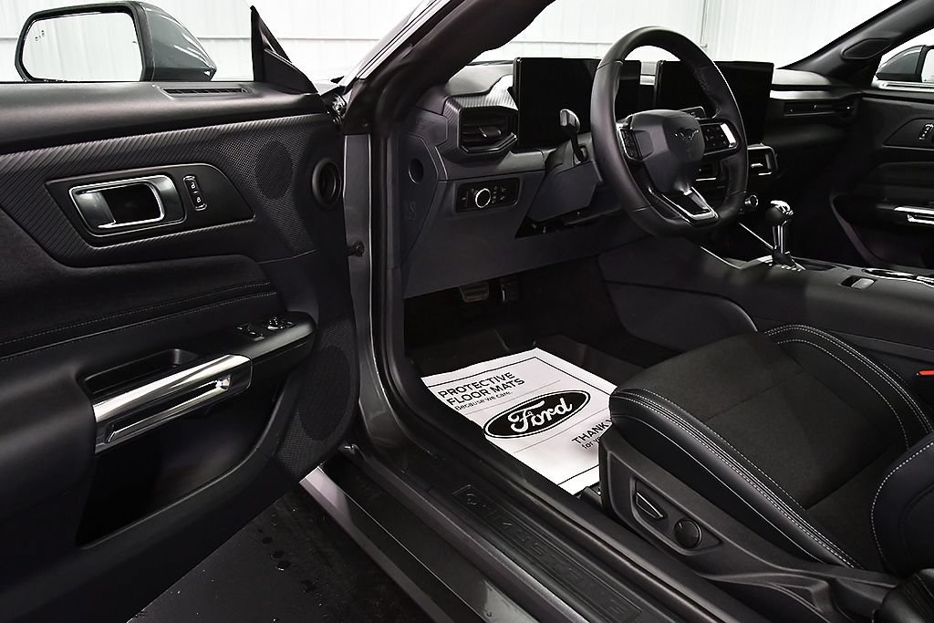 New 2026 Ford Mustang GT RWD image 15