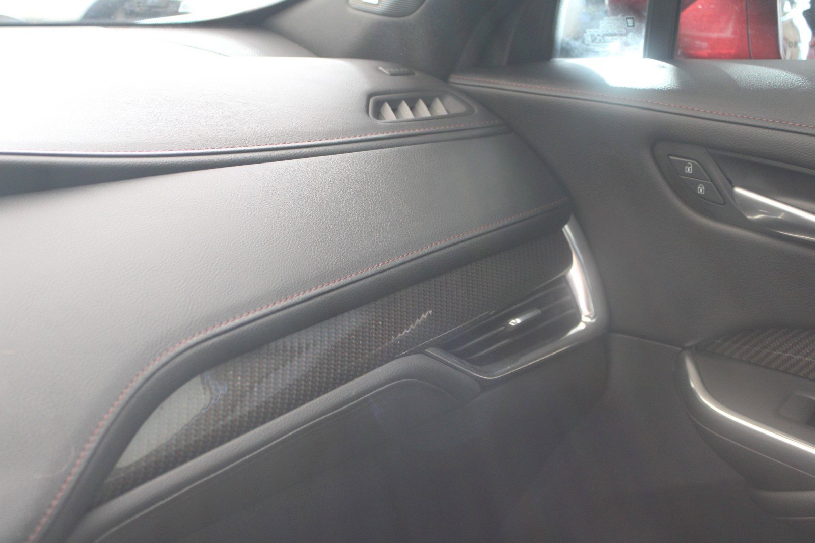 Used 2019 Cadillac XT4 Sport image 28