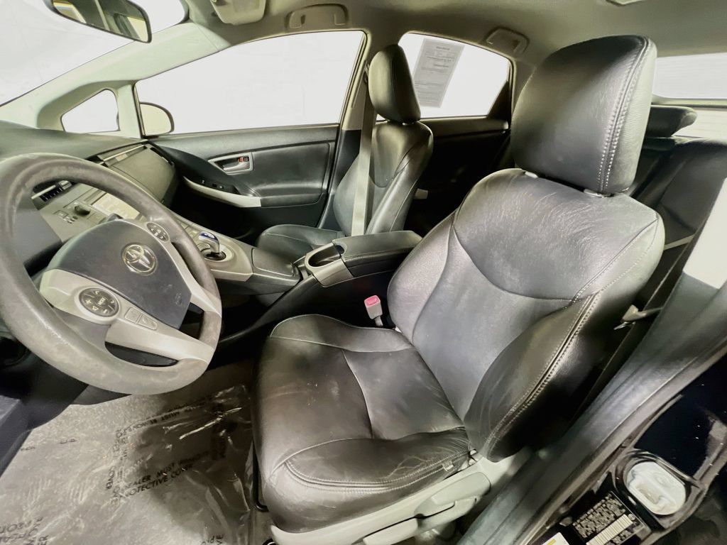 Used 2013 Toyota Prius Three w/ Protection Pkg FWD image 18