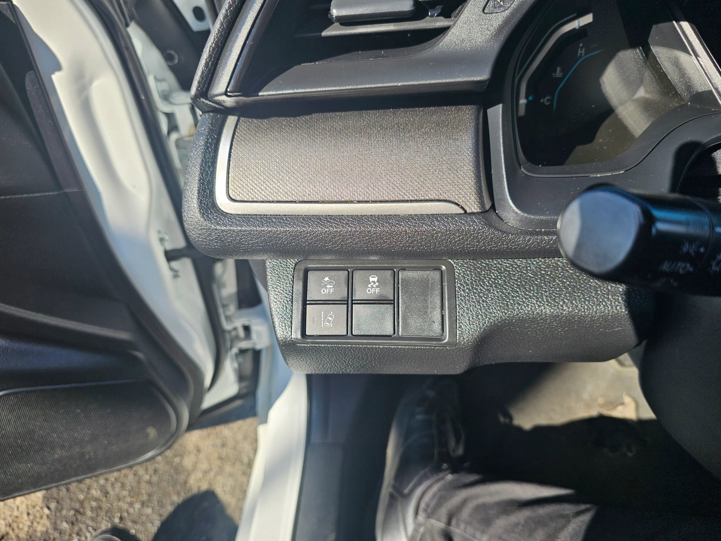 Used 2020 Honda Civic LX image 30