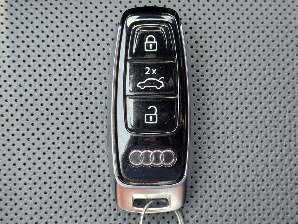 Used 2025 Audi Q7 3.0T Premium Plus w/ Premium Plus Package AWD/4WD image 34