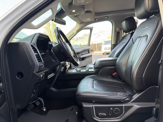 Used 2018 Ford Expedition Max Platinum image 11