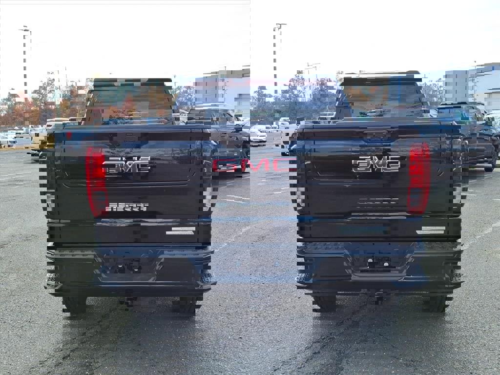 New 2026 GMC Sierra 1500 Elevation image 5