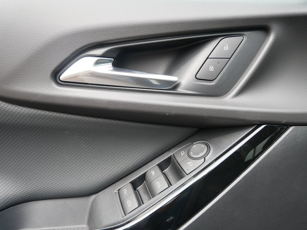 New 2027 Chevrolet Equinox LT AWD/4WD image 15