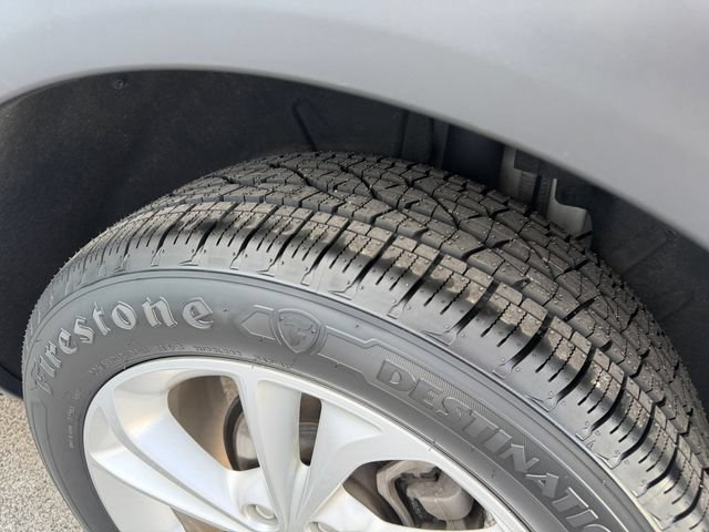 Used 2023 Buick Encore GX Preferred w/ Cold Weather Comfort Package AWD/4WD image 34