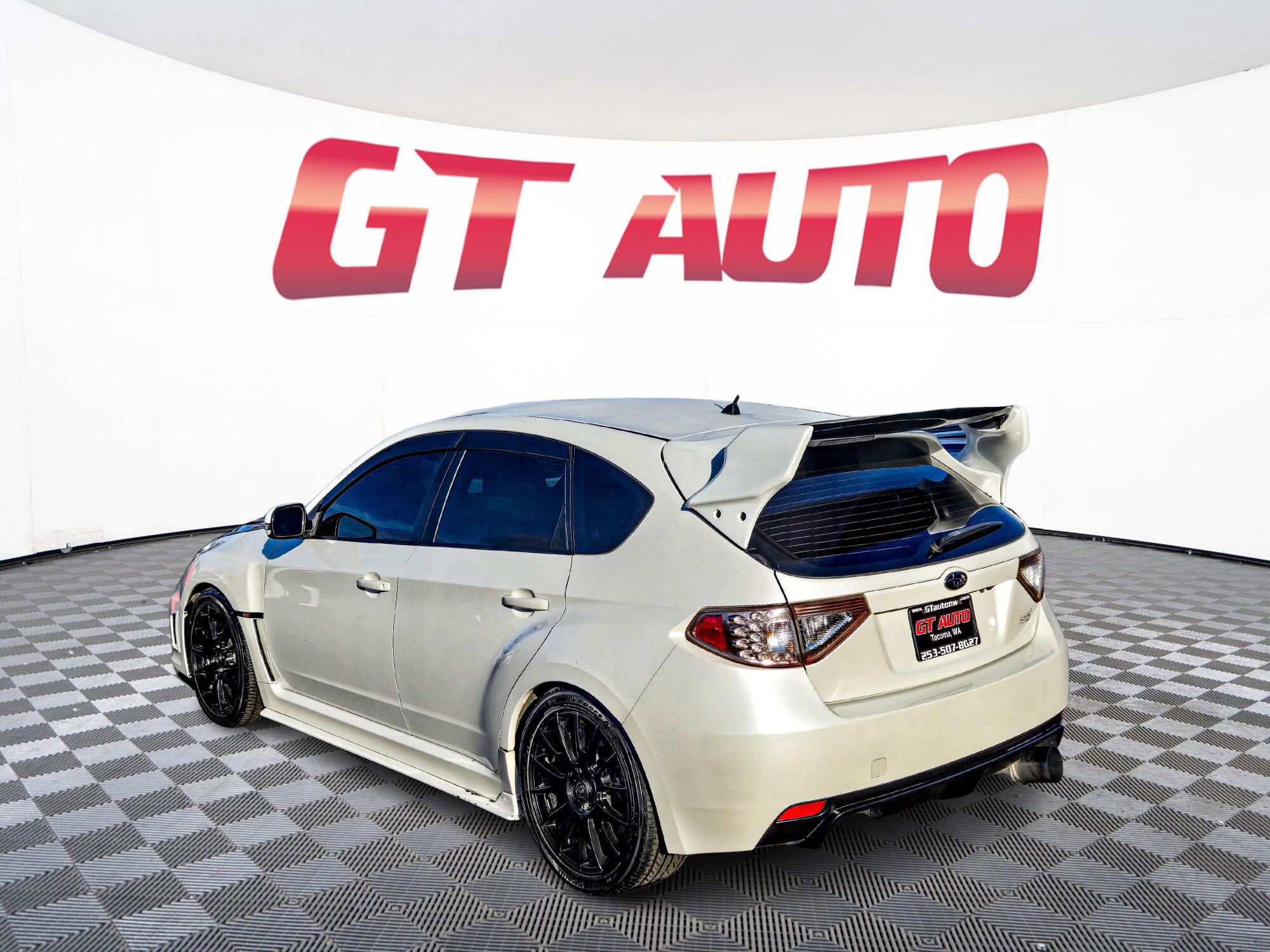 Used 2011 Subaru Impreza WRX STI AWD/4WD image 5