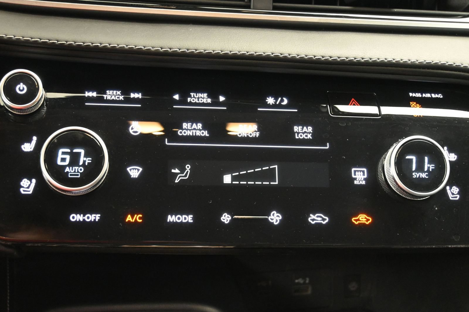 Used 2023 INFINITI QX60 Luxe w/ Cargo Package FWD image 20