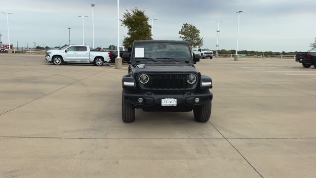 Used 2024 Jeep Gladiator Sport AWD/4WD image 7
