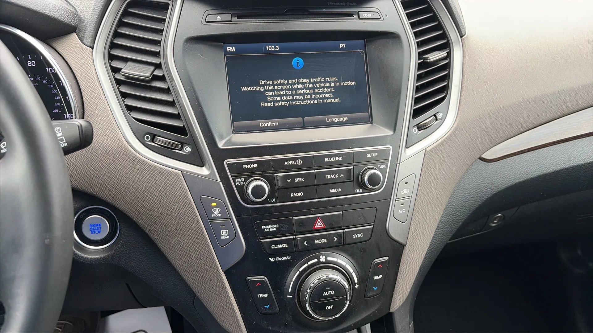 Used 2017 Hyundai Santa Fe Sport image 21