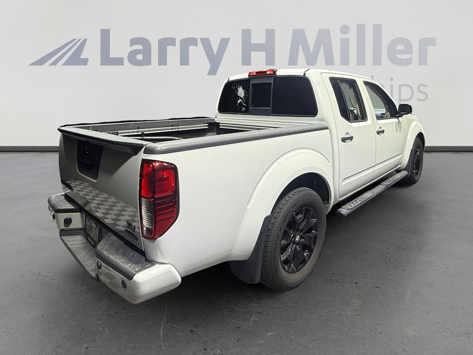 Used 2018 Nissan Frontier SV w/ Value Truck Package RWD image 5