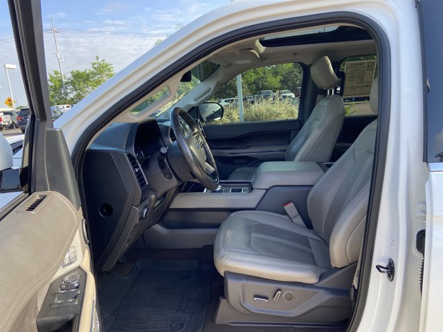 Used 2020 Ford Expedition Limited w/ Equipment Group 301A image 34
