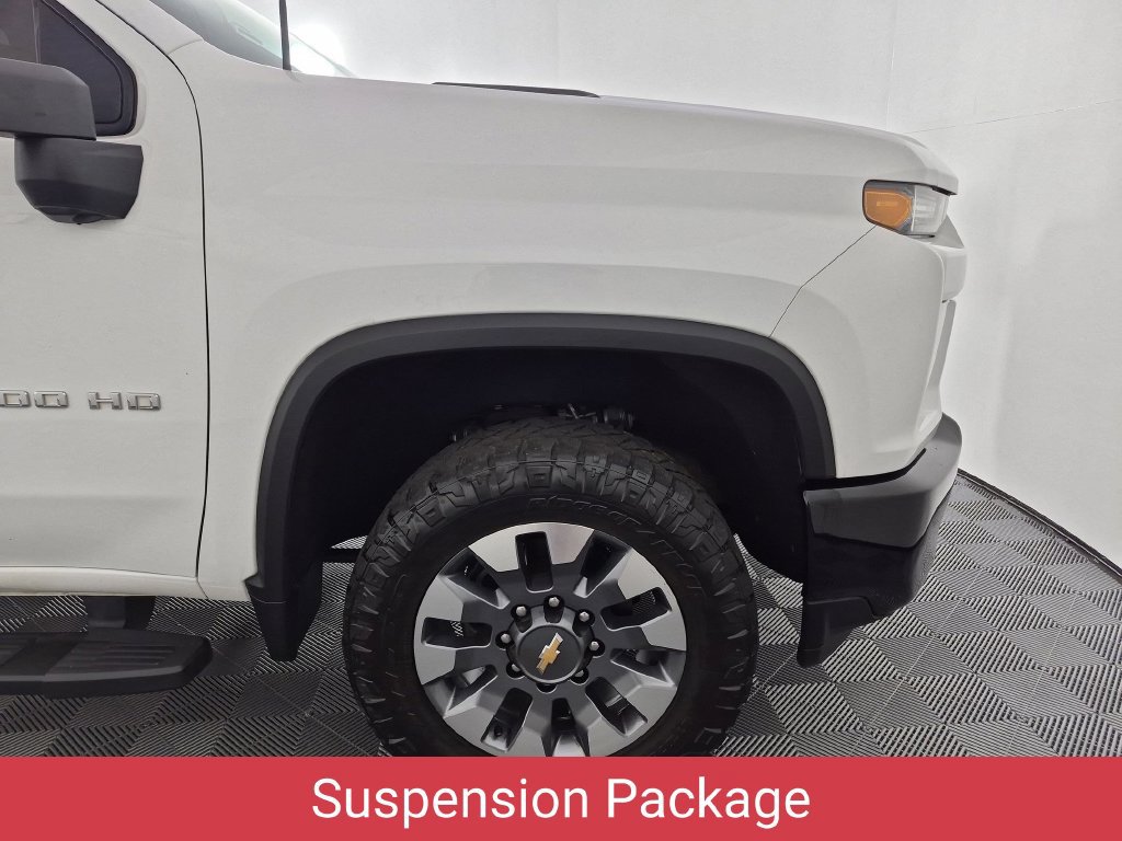 Used 2021 Chevrolet Silverado 2500 Custom w/ Custom Convenience Package AWD/4WD image 11