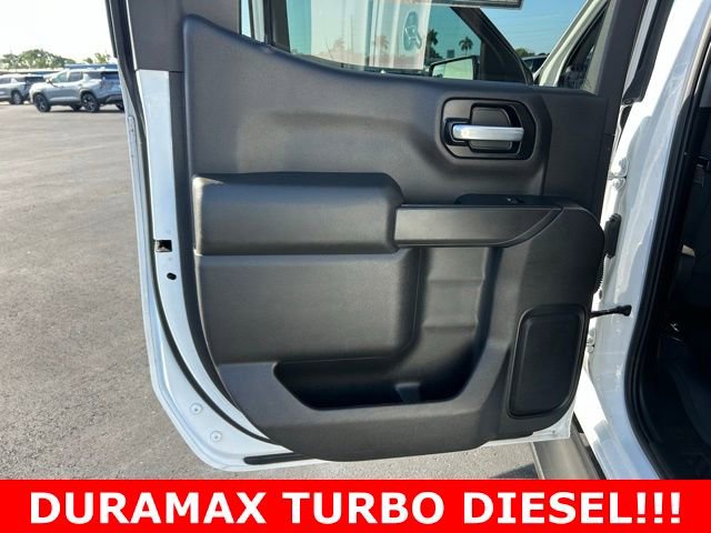 Used 2021 Chevrolet Silverado 1500 LT RWD image 13