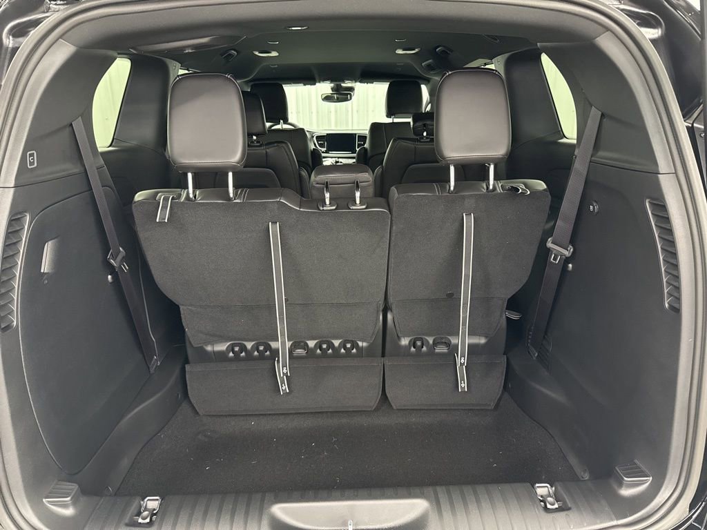 New 2026 Chrysler Pacifica Select image 8