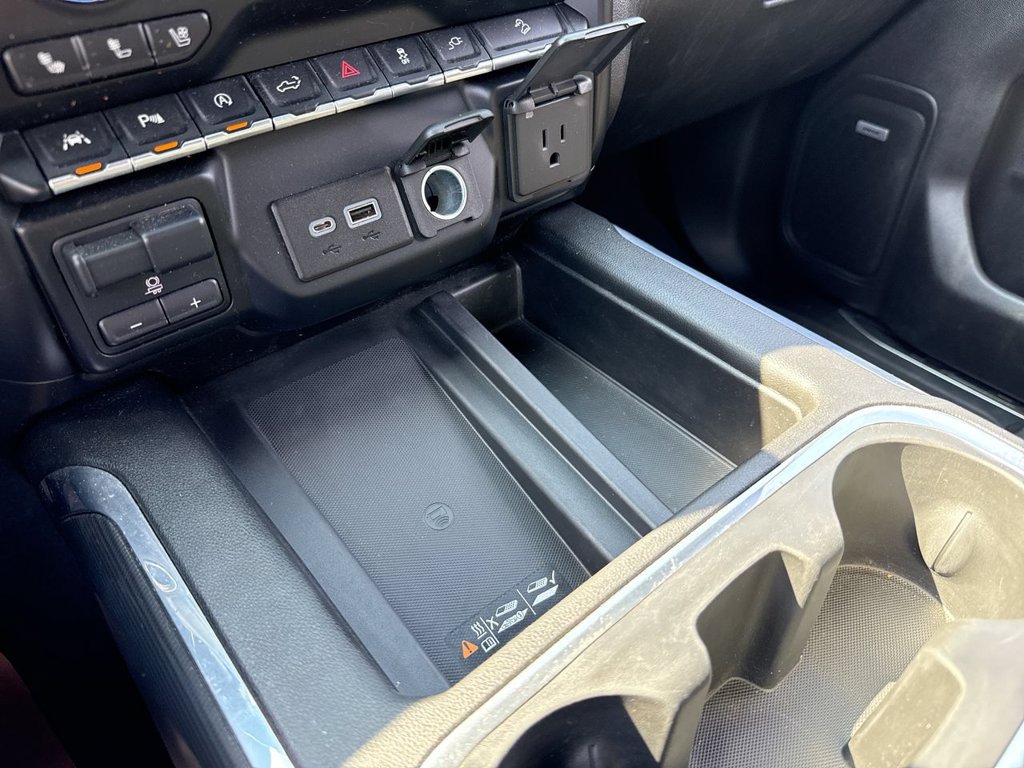 Used 2019 GMC Sierra 1500 AT4 w/ AT4 Premium Package AWD/4WD image 21