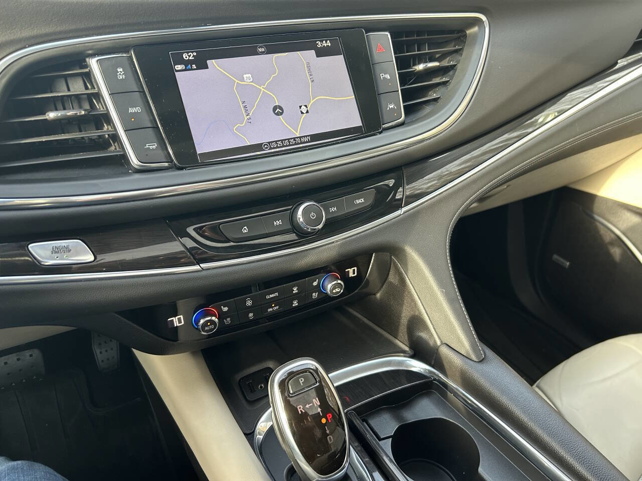 Used 2018 Buick Enclave Premium w/ Experience Buick Package image 36