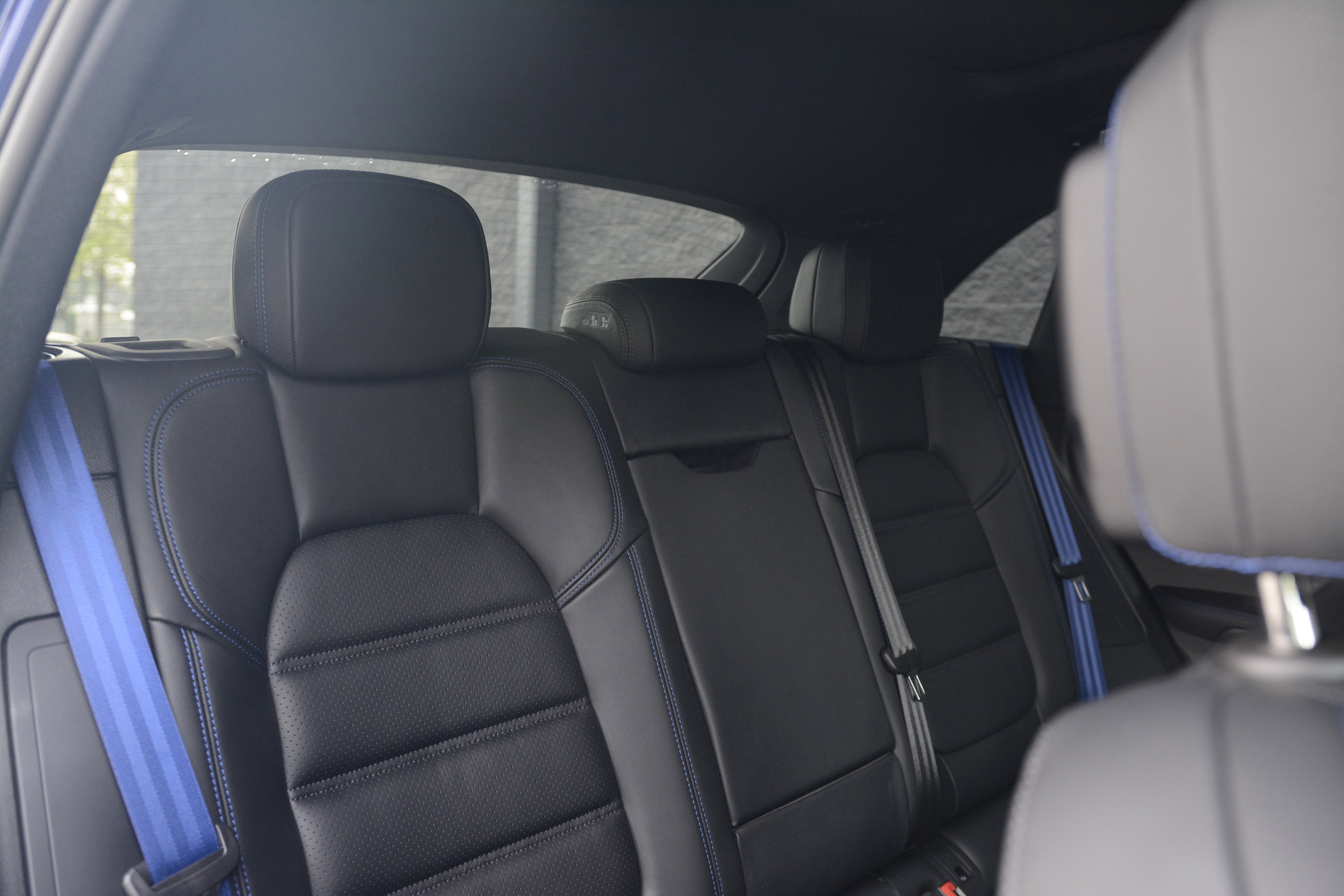 Certified 2024 Porsche Macan GTS w/ Premium Plus Package AWD/4WD image 28