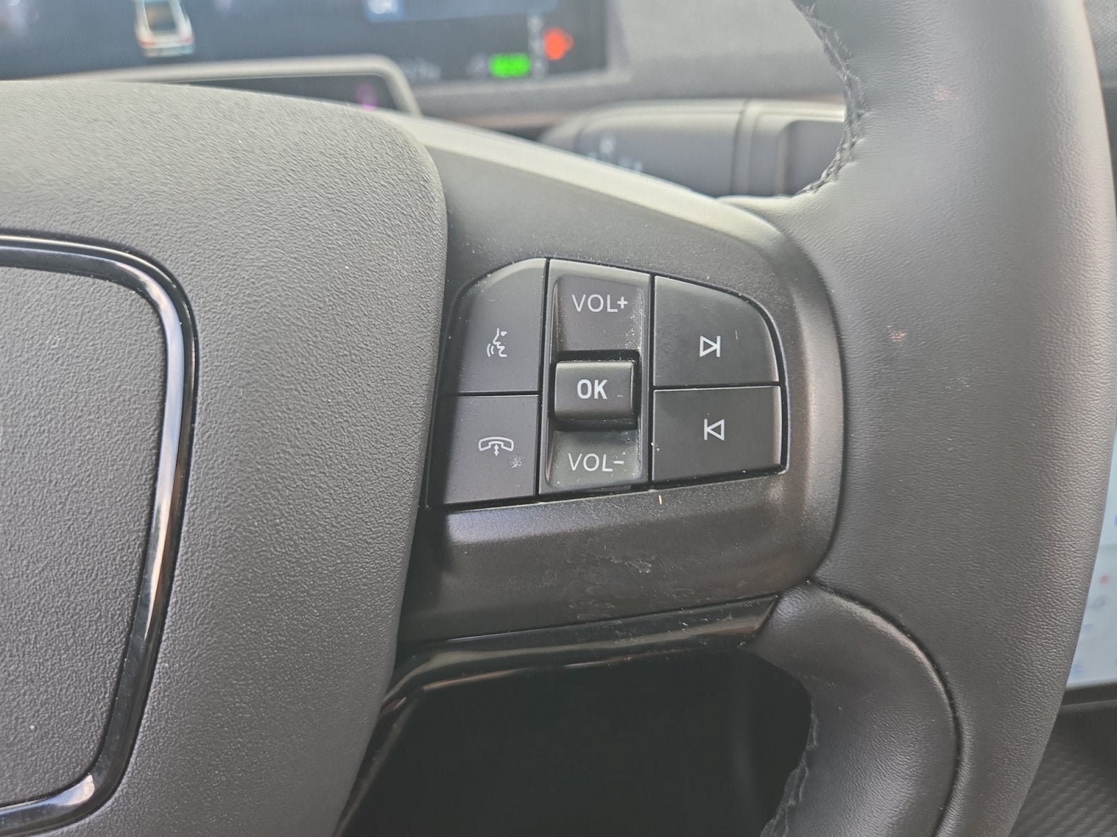 Certified 2025 Ford Mustang Mach-E Premium AWD/4WD image 15