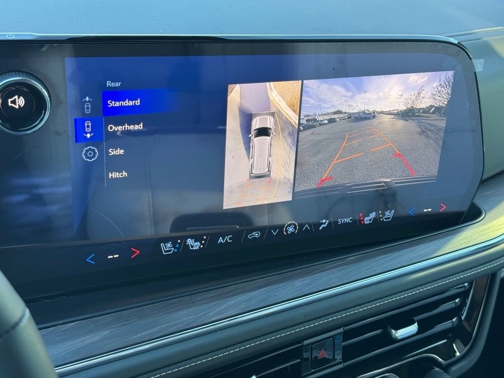 New 2025 Chevrolet Tahoe Premier AWD/4WD image 21