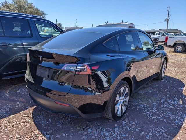 Used 2022 Tesla Model Y Long Range image 5