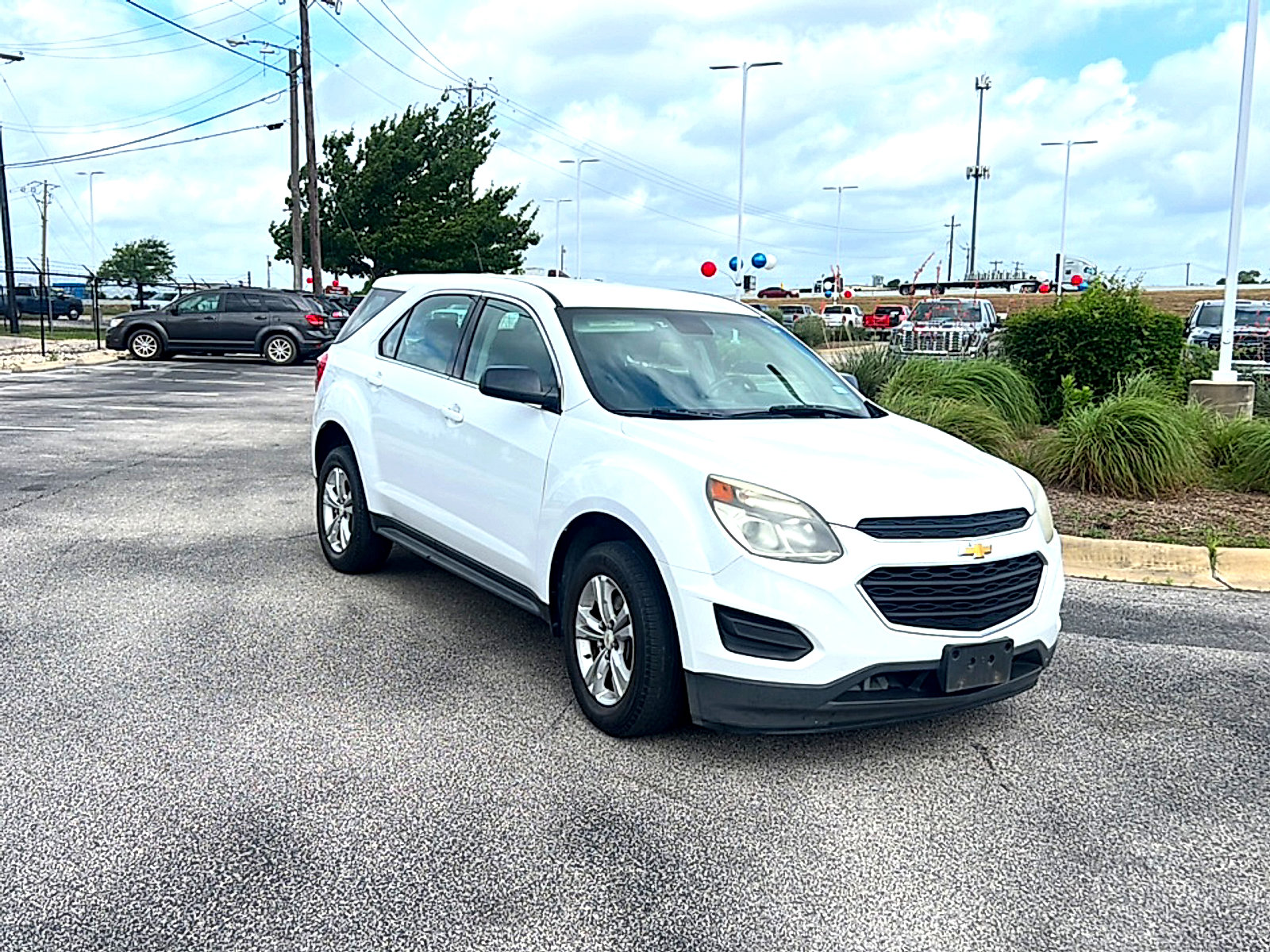 Used 2017 Chevrolet Equinox LS FWD image 4