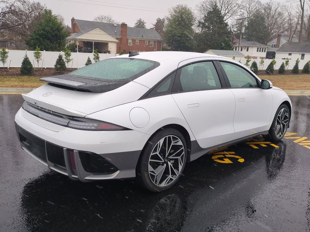 Used 2023 Hyundai Ioniq 6 SEL image 4