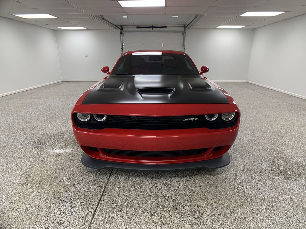 Used 2016 Dodge Challenger SRT Hellcat image 3