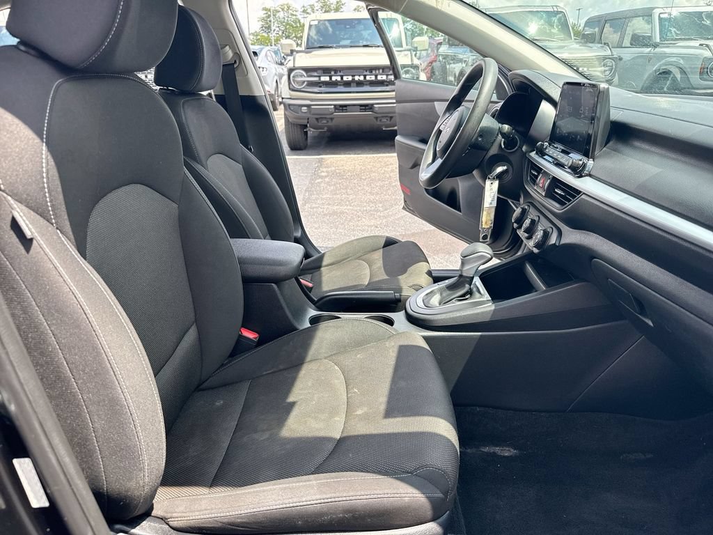 Used 2022 Kia Forte Sedan FWD image 21
