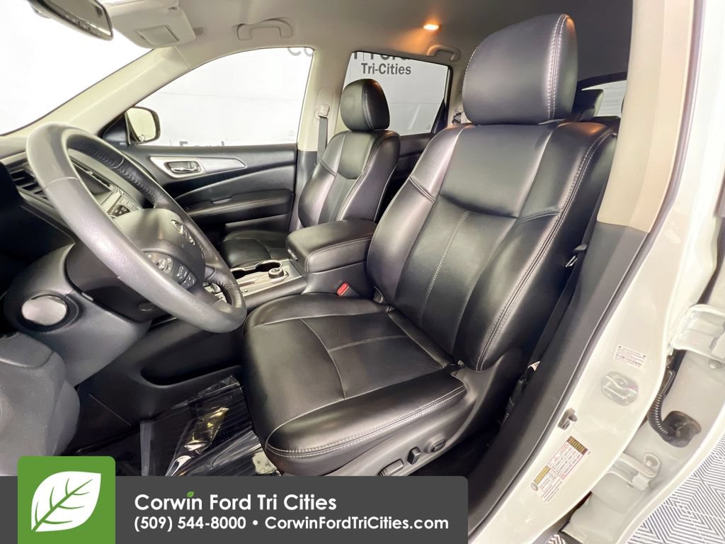 Used 2017 Nissan Pathfinder SL w/ Cargo Package AWD/4WD image 25