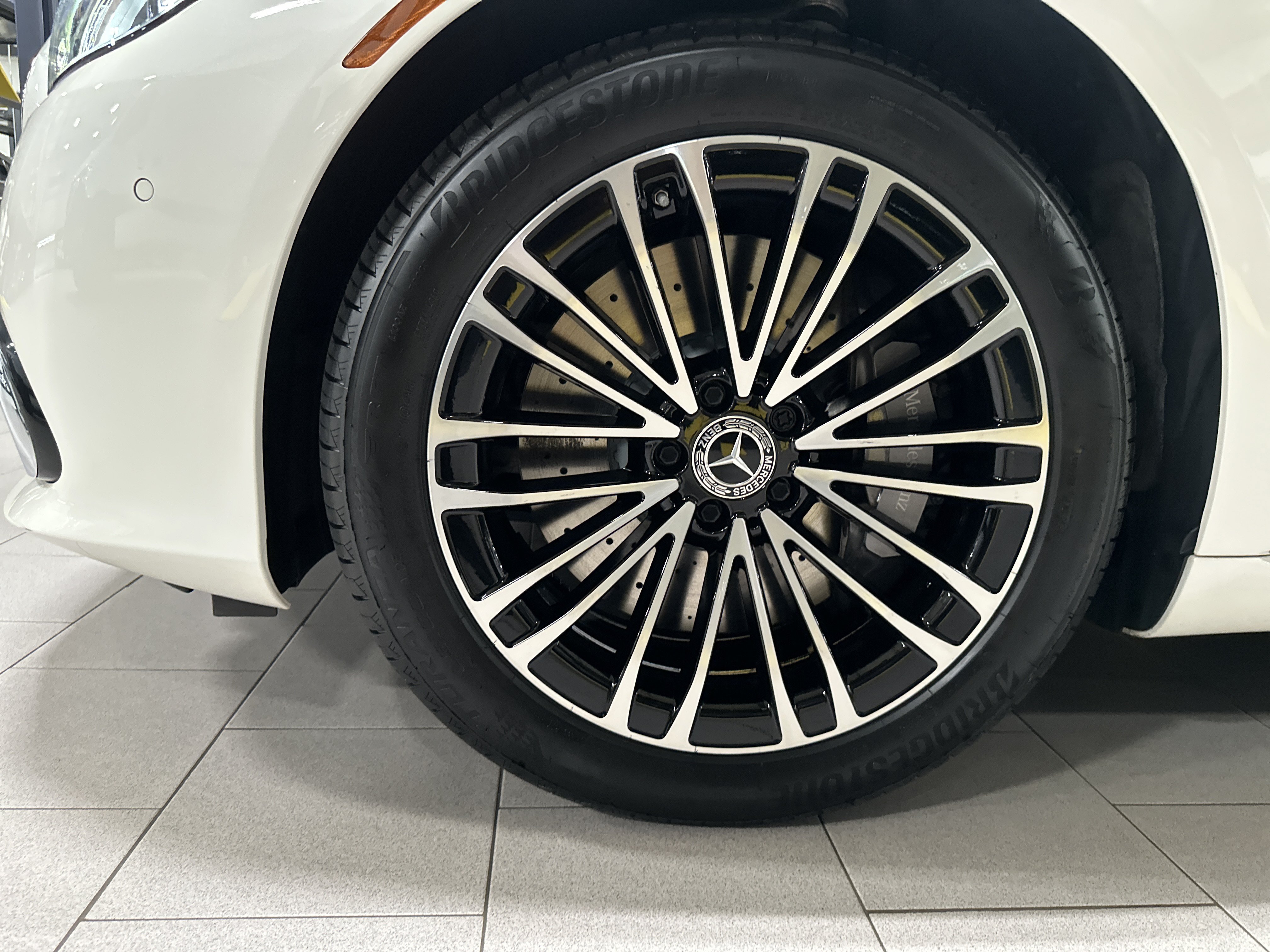 Certified 2023 Mercedes-Benz S 500 4MATIC image 11