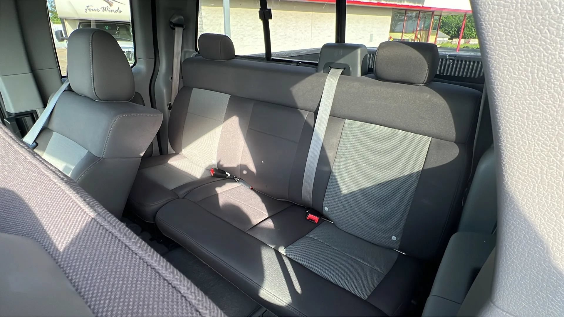 Used 2006 Ford F150 XLT AWD/4WD image 6