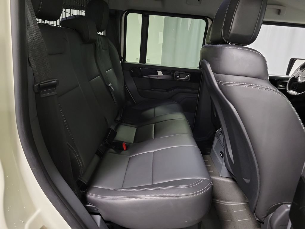 Used 2024 INEOS Grenadier Station Wagon AWD/4WD image 27