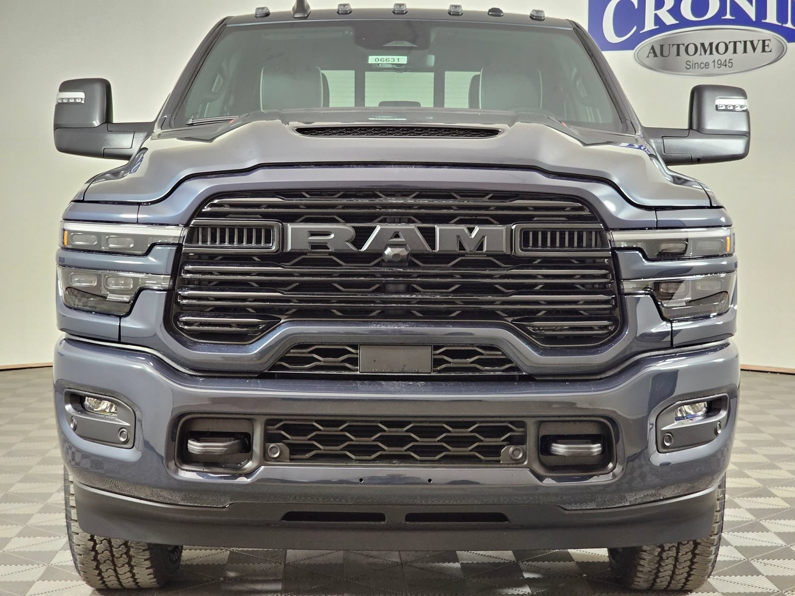 New 2026 RAM 2500 Laramie AWD/4WD image 38