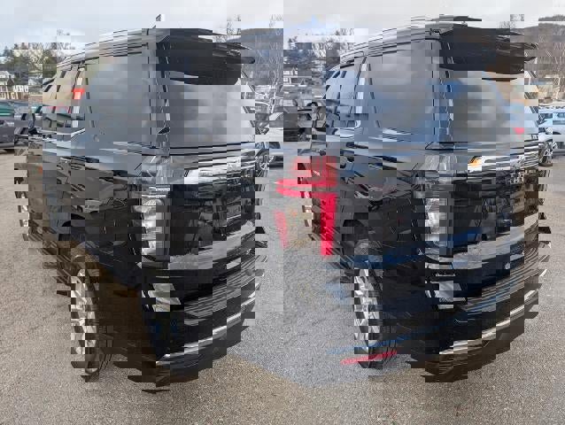 Used 2023 Chevrolet Tahoe LT image 6