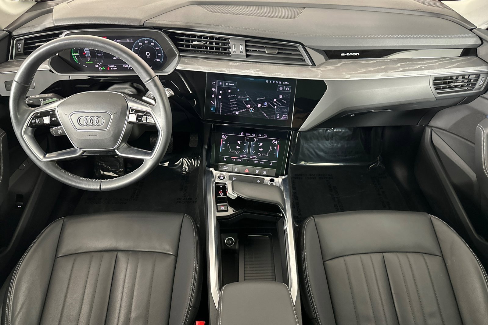 Used 2024 Audi Q8 e-tron Premium image 12