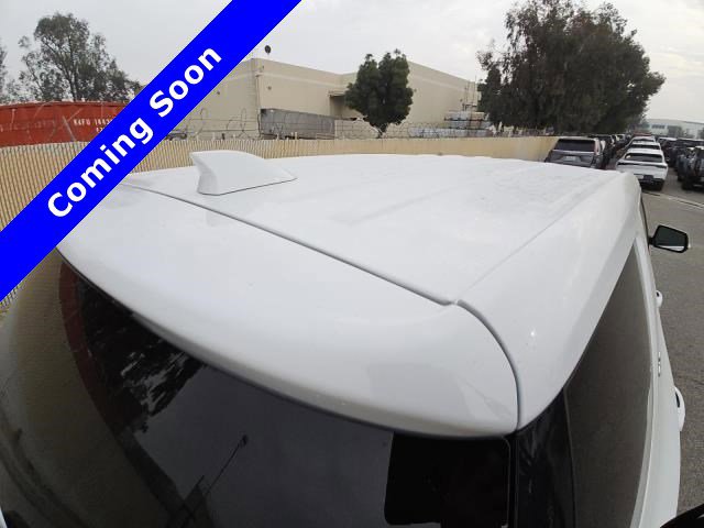 Used 2021 GMC Acadia SLE image 3