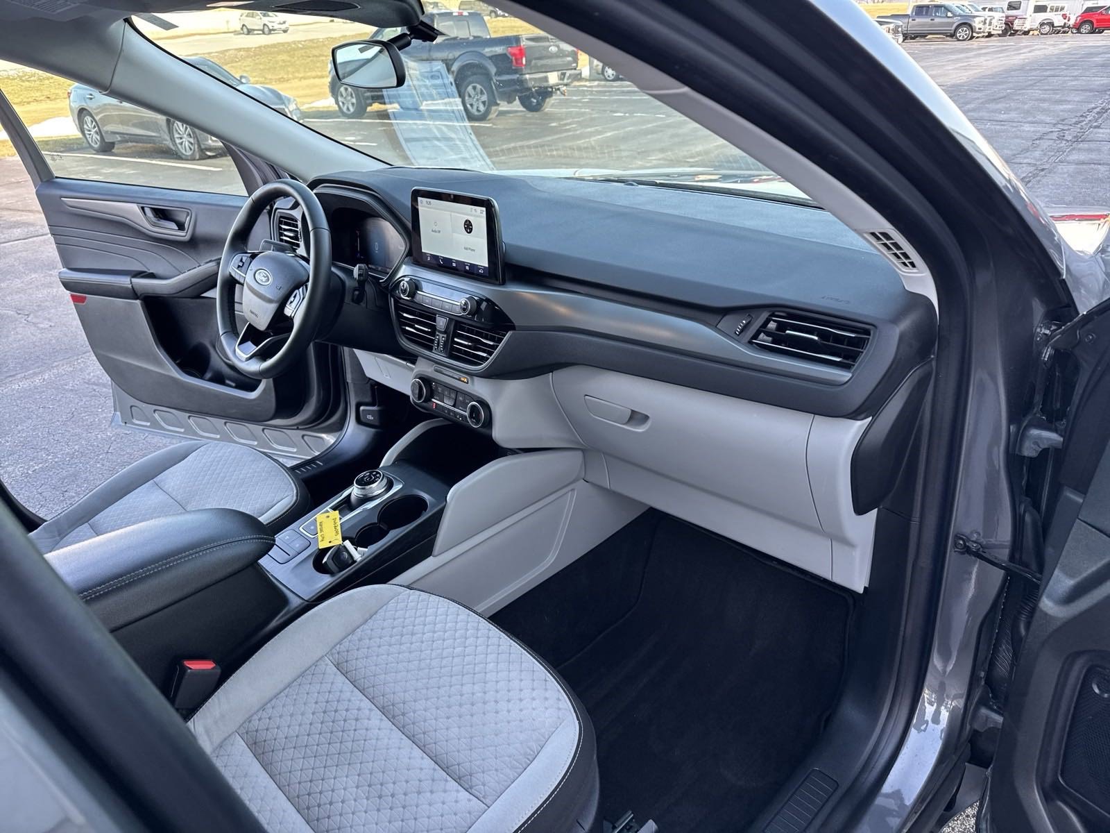 Used 2023 Ford Escape Active image 34