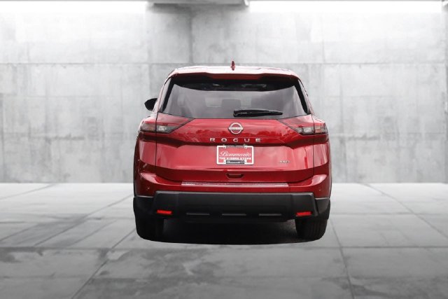 Certified 2025 Nissan Rogue SV AWD/4WD image 6
