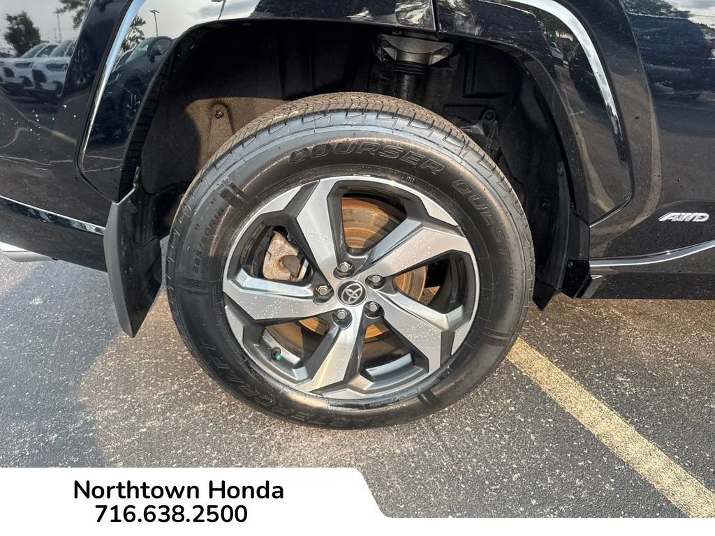 Used 2023 Toyota RAV4 SE w/ Weather & Moonroof Package AWD/4WD image 14