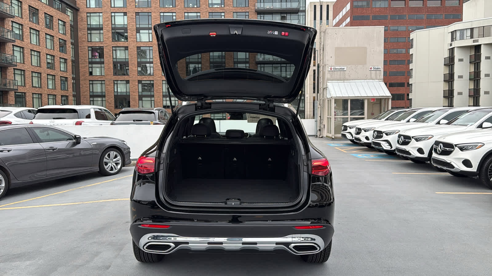 New 2026 Mercedes-Benz GLC 300 4MATIC image 8