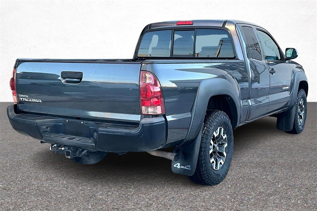 Used 2015 Toyota Tacoma 4x4 Access Cab image 6