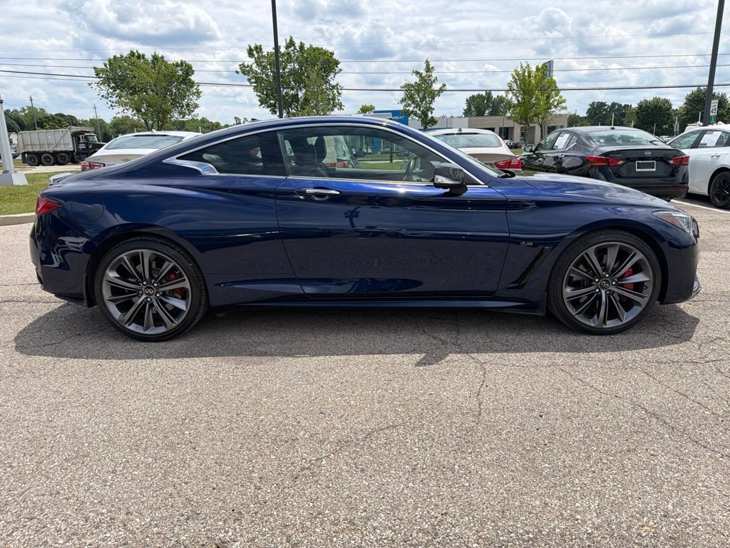 Certified 2022 INFINITI Q60 Red Sport 400 AWD/4WD image 4