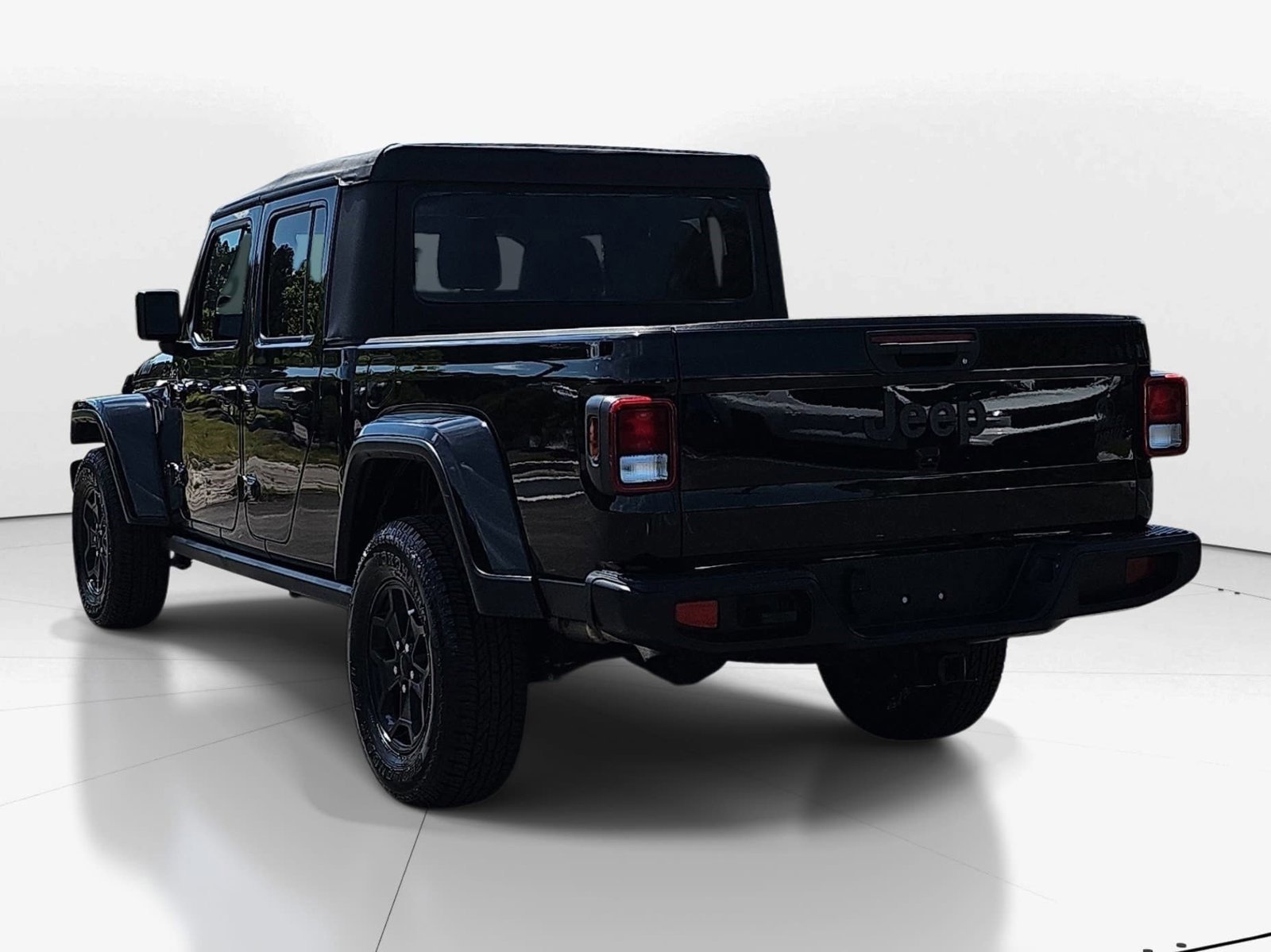 Used 2022 Jeep Gladiator Sport AWD/4WD image 5