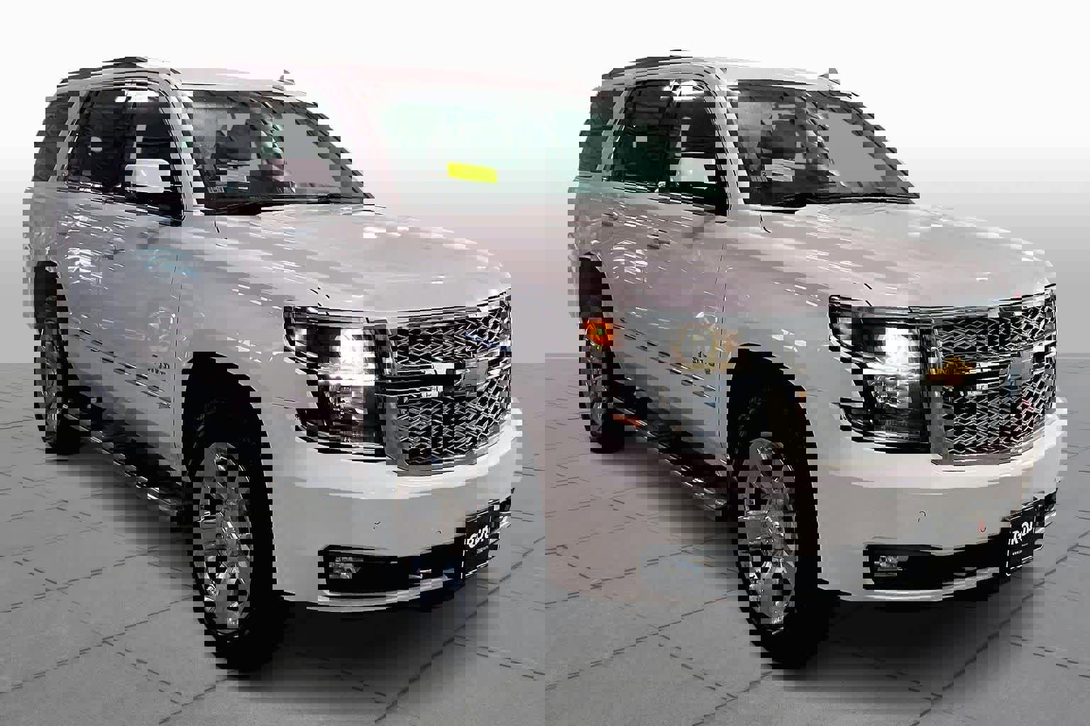 Used 2018 Chevrolet Tahoe LT w/ LT Signature Package AWD/4WD image 3