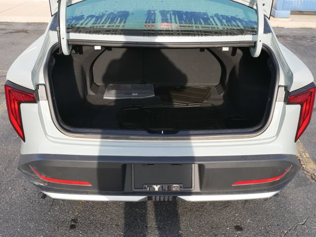 Used 2025 Kia K4 EX FWD image 17