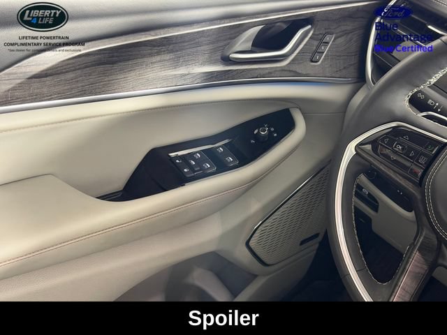 Used 2023 Jeep Grand Cherokee L Overland w/ Rear Seat Video Group I AWD/4WD image 36