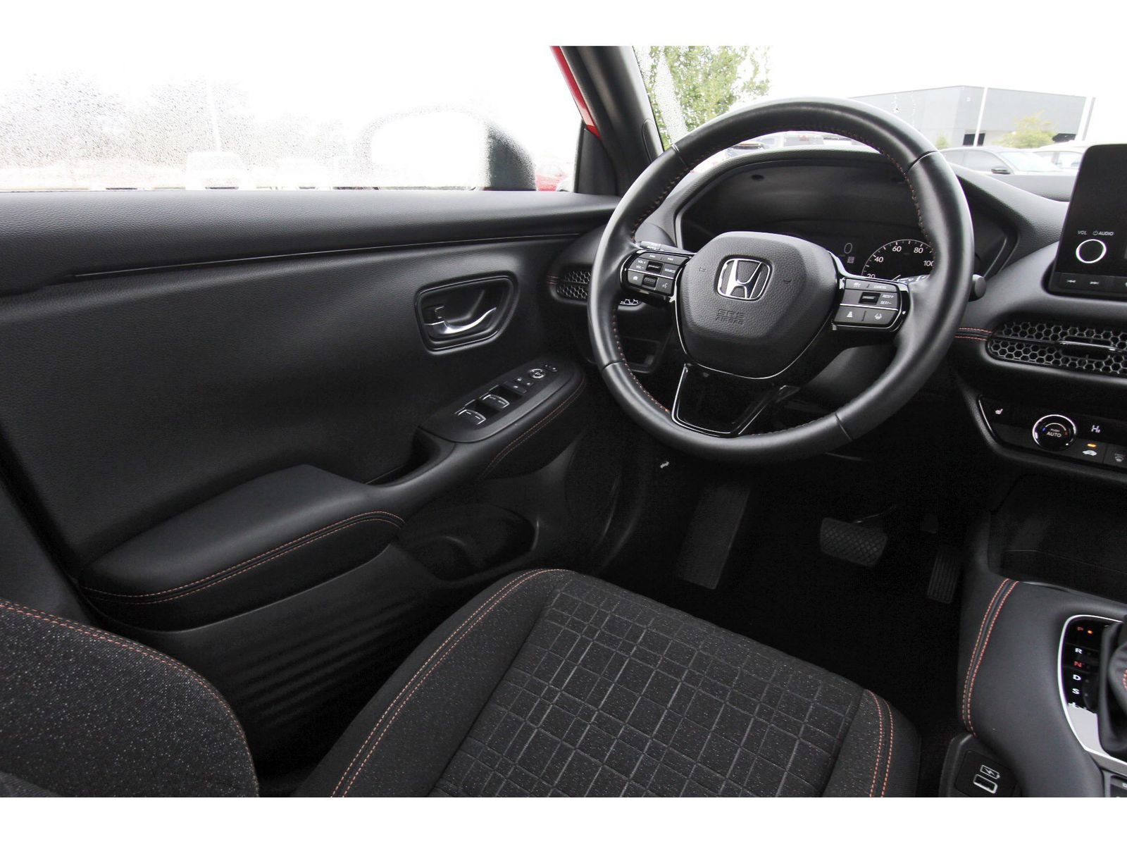 Used 2023 Honda HR-V Sport image 11