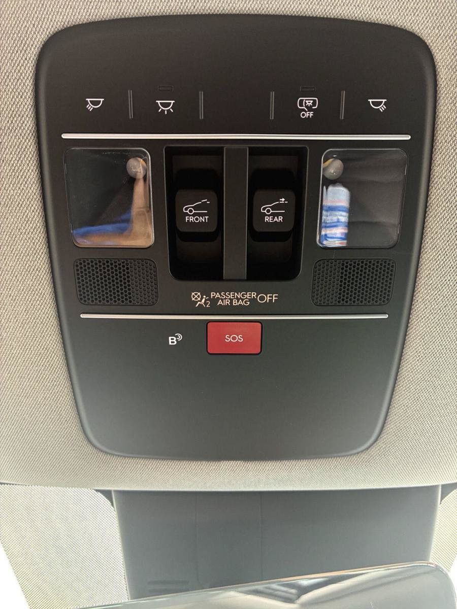 Used 2026 Hyundai Palisade Limited AWD/4WD image 33