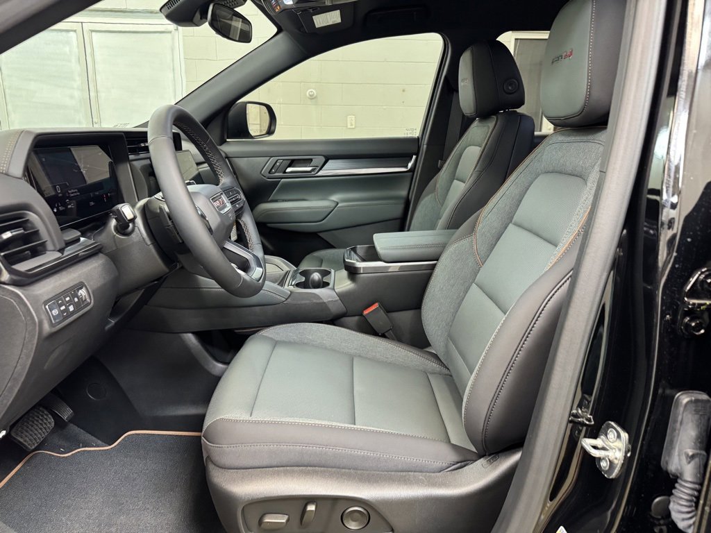 New 2026 GMC Terrain AT4 image 13